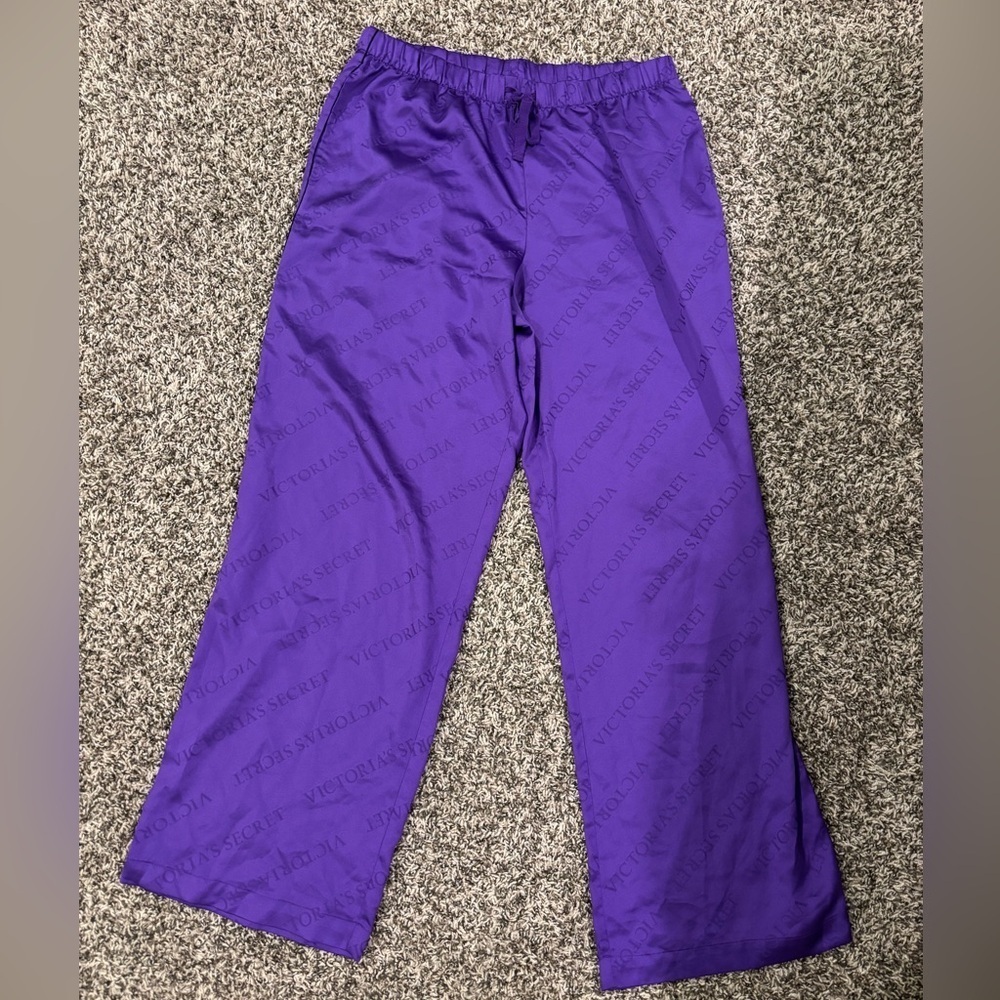 Victorias Secret Purple 2 Piece PJ Set Size Medium - Picture 9 of 16
